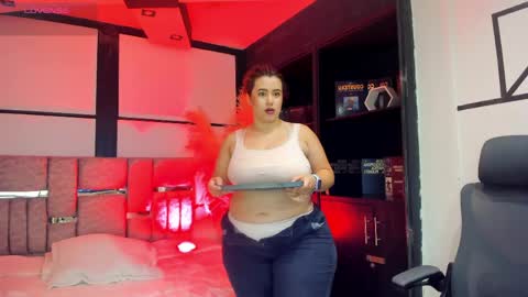 Snapshot of jeannewilliams_ chatting on April 2026 12:14:02 PM Jeanne Williams online show from April 2026 12:14:02 PM