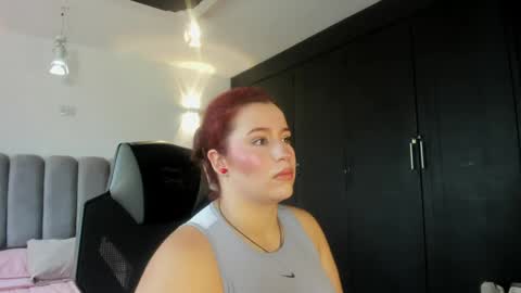 Snapshot of jeannewilliams_ chatting on May 2026 12:48:01 PM Jeanne Williams online show from May 2026 12:48:01 PM