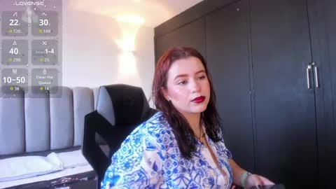 Snapshot of jeannewilliams_ chatting on June 2026 12:07:02 PM Jeanne Williams online show from June 2026 12:07:02 PM