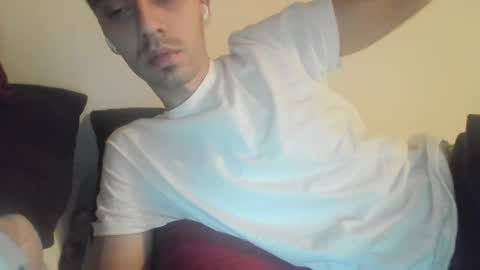 Snapshot of jeanpierbello7 chatting on February 2025 01:13:01 AM jean pier bello Silva online show from February 2025 01:13:01 AM