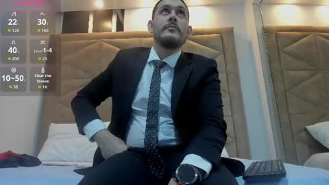 Jeanpiere online show from June 2026 09:32:02 PM