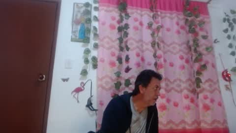 jeans_and_emma online show from March 2025 01:25:02 AM