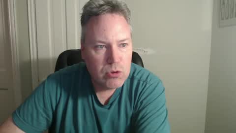 Snapshot of jeb5150 chatting on October 2025 03:34:02 AM JE online show from October 2025 03:34:02 AM