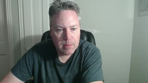 Snapshot of jeb5150 chatting on October 2025 03:49:02 AM JE online show from October 2025 03:49:02 AM