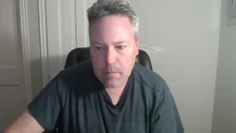 Snapshot of jeb5150 chatting on October 2025 06:35:02 AM JE online show from October 2025 06:35:02 AM