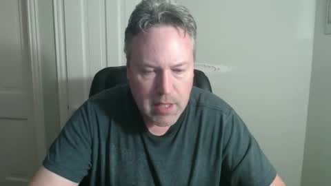 Snapshot of jeb5150 chatting on November 2025 08:09:02 AM JE online show from November 2025 08:09:02 AM