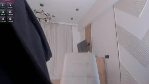 Snapshot of jee__son chatting on April 2026 01:56:01 PM jee__son online show from April 2026 01:56:01 PM