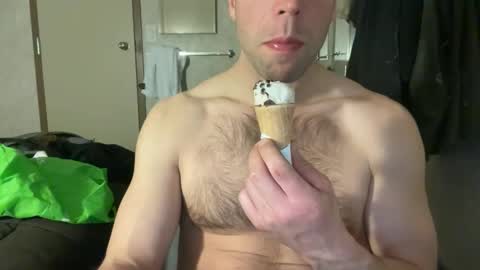 Snapshot of jeff329140 chatting on April 2026 04:44:02 AM jeff329140 online show from April 2026 04:44:02 AM