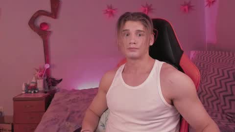 Snapshot of jeff_enigma chatting on March 2025 12:18:01 AM jeff_enigma online show from March 2025 12:18:01 AM