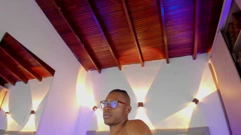 Snapshot of jeffrey_cottom chatting on February 2025 07:22:02 PM Jeff online show from February 2025 07:22:02 PM