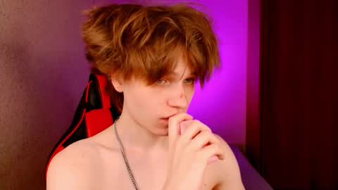 Snapshot of jeffreyue chatting on October 2025 04:38:02 PM Jeffrey online show from October 2025 04:38:02 PM