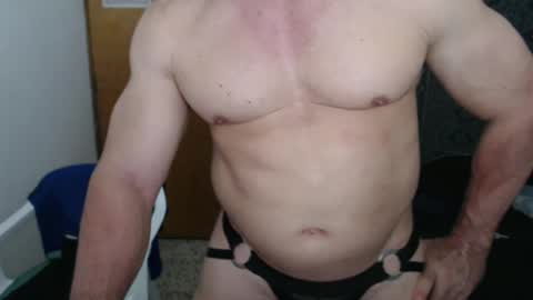 Snapshot of jefmuscletw chatting on September 2025 03:29:01 AM brayam online show from September 2025 03:29:01 AM