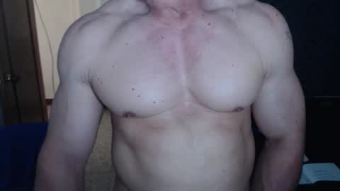 Snapshot of jefmuscletw chatting on February 2026 03:05:02 PM brayam online show from February 2026 03:05:02 PM