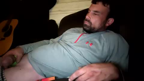 Snapshot of jefrojethro chatting on April 2026 09:04:01 AM jefrojethro online show from April 2026 09:04:01 AM