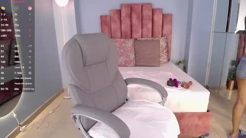 jeinnovemontenegr0 online show from March 2026 12:11:01 PM