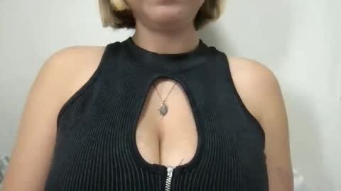 Inna  online show from October 2025 05:14:01 AM