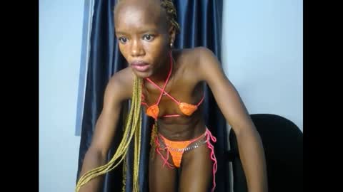 Snapshot of jellybelly7 chatting on November 2025 05:26:01 PM Linda online show from November 2025 05:26:01 PM