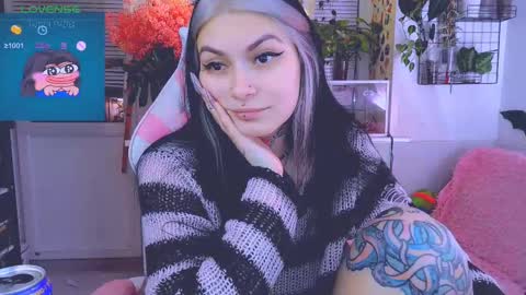 Jelya online show from March 2025 03:26:01 PM