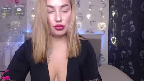 Alice online show from December 2025 04:47:01 PM