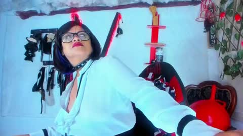 jena_derbo online show from February 2025 10:26:01 AM