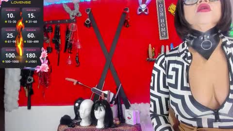 jena_derbo online show from October 2025 10:24:02 AM