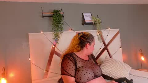Snapshot of jenacooper__ chatting on April 2026 02:34:02 AM Jena online show from April 2026 02:34:02 AM