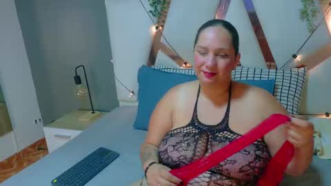 Snapshot of jenacooper__ chatting on May 2026 11:04:01 AM Jena online show from May 2026 11:04:01 AM