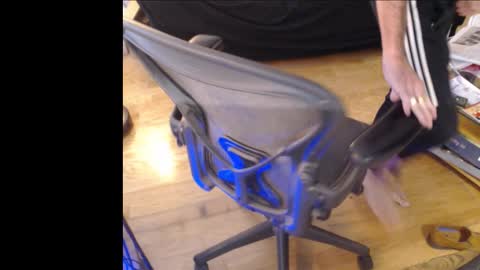 PegMePlease online show from December 2025 04:35:02 PM