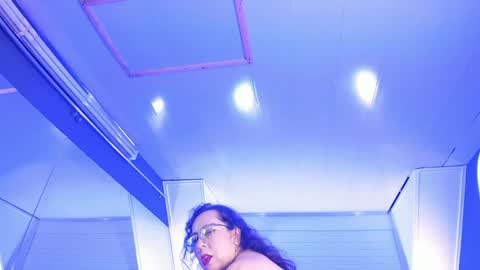 jenifer_cruz online show from April 2026 05:47:02 AM