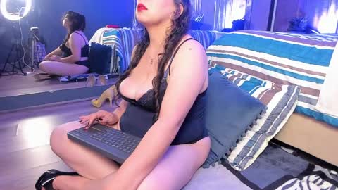jenifer_cruz online show from May 2026 05:35:02 AM