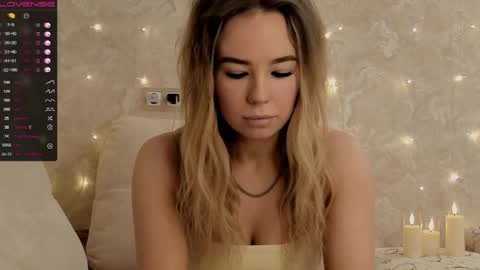 EvaSileZ online show from November 2025 05:29:01 AM