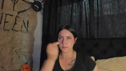 Snapshot of jeniferpowell_nm chatting on November 2025 07:05:01 PM jeniferpowell_nm online show from November 2025 07:05:01 PM