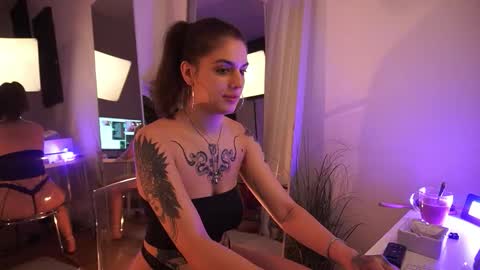 Snapshot of jeniffer_foxx chatting on September 2025 05:18:02 AM jeniffer_foxx online show from September 2025 05:18:02 AM