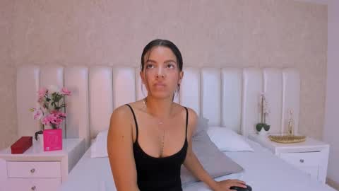 Samanta online show from October 2025 06:39:02 PM