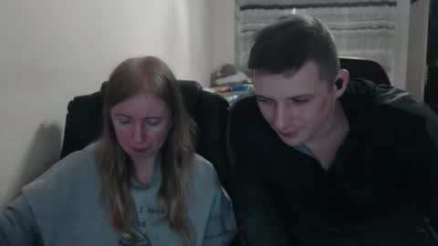 JenisAndPeter online show from October 2025 07:14:01 PM