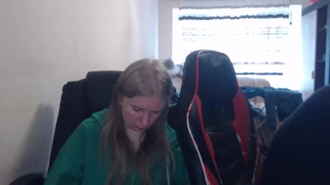 JenisAndPeter online show from March 2026 07:14:02 AM