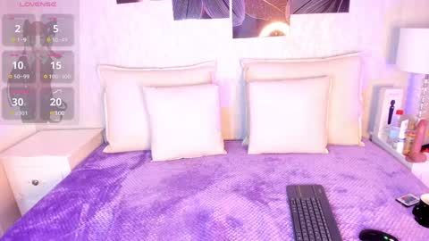 Jenn kitty online show from December 2024 07:48:02 PM