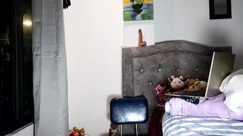  Isabella  online show from October 2025 12:51:02 AM