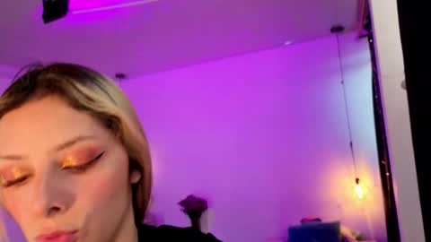 jennaa_cooper online show from November 2025 06:18:02 PM