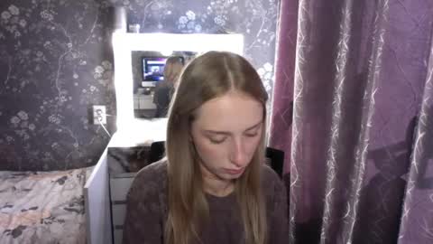 Snapshot of jennalomer chatting on June 2026 12:43:01 PM Jenna online show from June 2026 12:43:01 PM