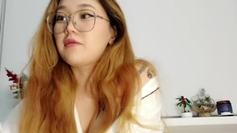 Snapshot of jennatyan chatting on November 2025 02:53:02 PM JENNA online show from November 2025 02:53:02 PM