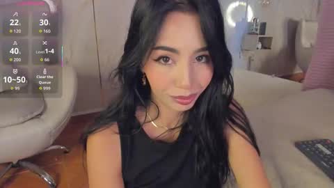 Jenner online show from March 2026 07:20:02 PM