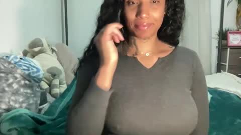 Snapshot of jenni_cash chatting on February 2025 07:48:01 AM Mistress Jenni online show from February 2025 07:48:01 AM
