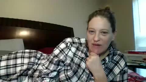 Snapshot of jennibean6996 chatting on December 2024 02:31:02 PM Jennibean6996 online show from December 2024 02:31:02 PM
