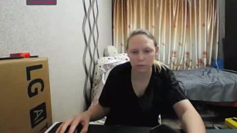 JenniDeep online show from November 2025 08:46:02 PM