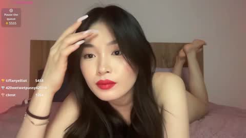 jennie_yung online show from December 2024 04:18:02 AM