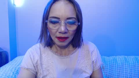 Jennie online show from January 2025 01:27:01 PM