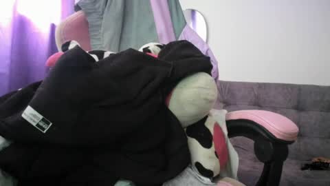 jennifer_bodyy0404 online show from July 2026 10:20:01 PM