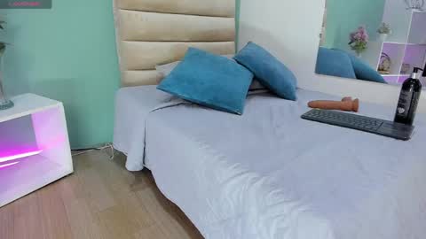 jennifer_garciia online show from March 2026 08:56:01 PM