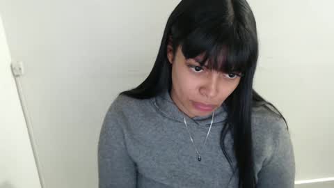 Snapshot of jennifer_oliveira chatting on September 2025 08:36:02 AM Jenn 3 online show from September 2025 08:36:02 AM